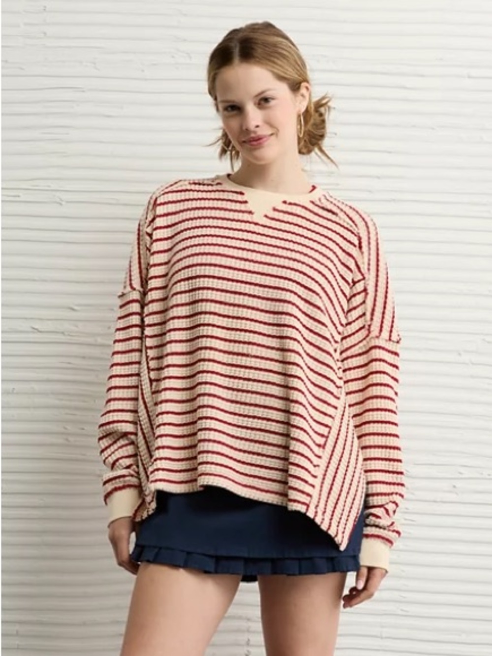 American Eagle Big Hug Crew Neck Waffle Sweatshirt in Berry